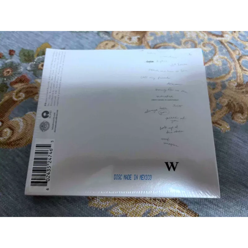 Shawn Mendes Wonder M, Tarjeta - Books reseña y precio